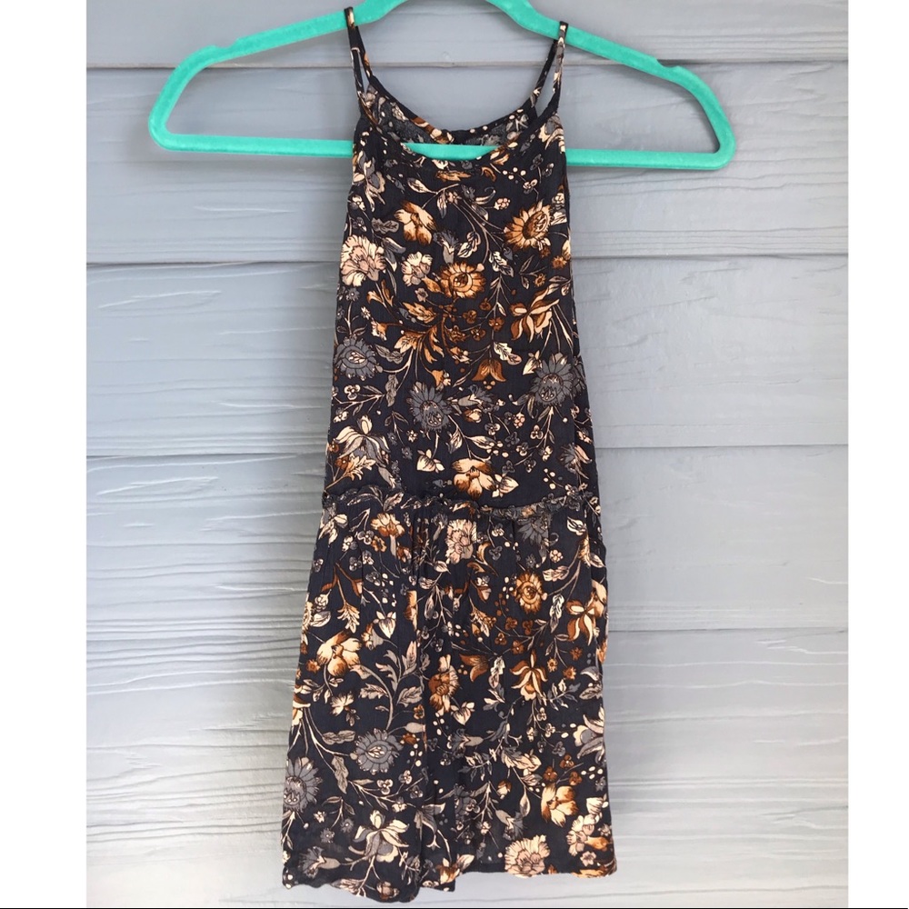 NWT AE Floral High-Neck Flowy Top